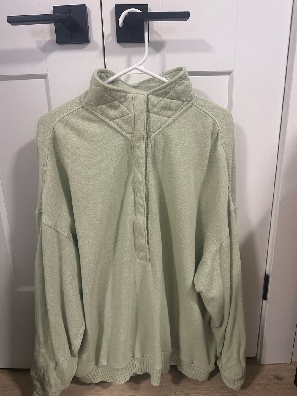 Aerie Oh Snap! Oversized Light Sage Sweatshirt